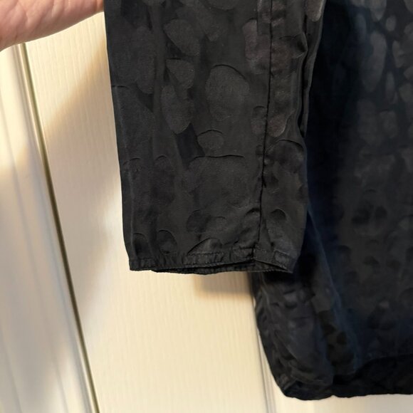 Aritzia Babaton Power Blouse in black Small - Picture 7 of 11